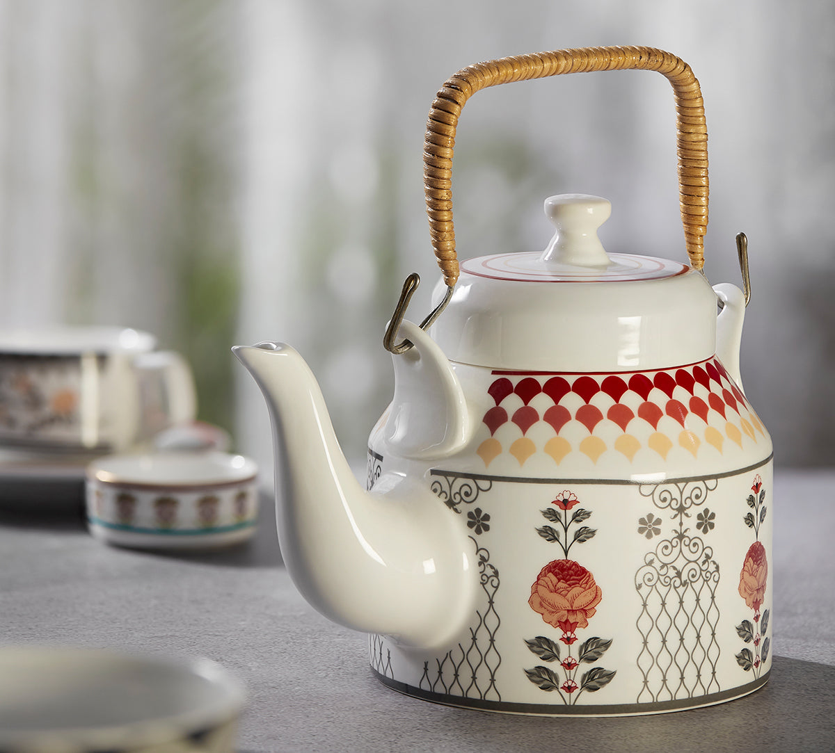 India Circus Onyx elegance Desi Kettle 1Pc