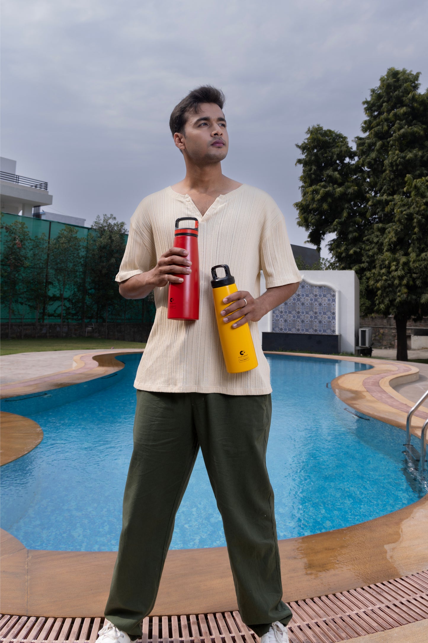 Vacbott Vaccum Bottle, Harriet Swag Double Walled 24 Hours Hot and Cold Water Bottle, BIS Certified, 1100ml