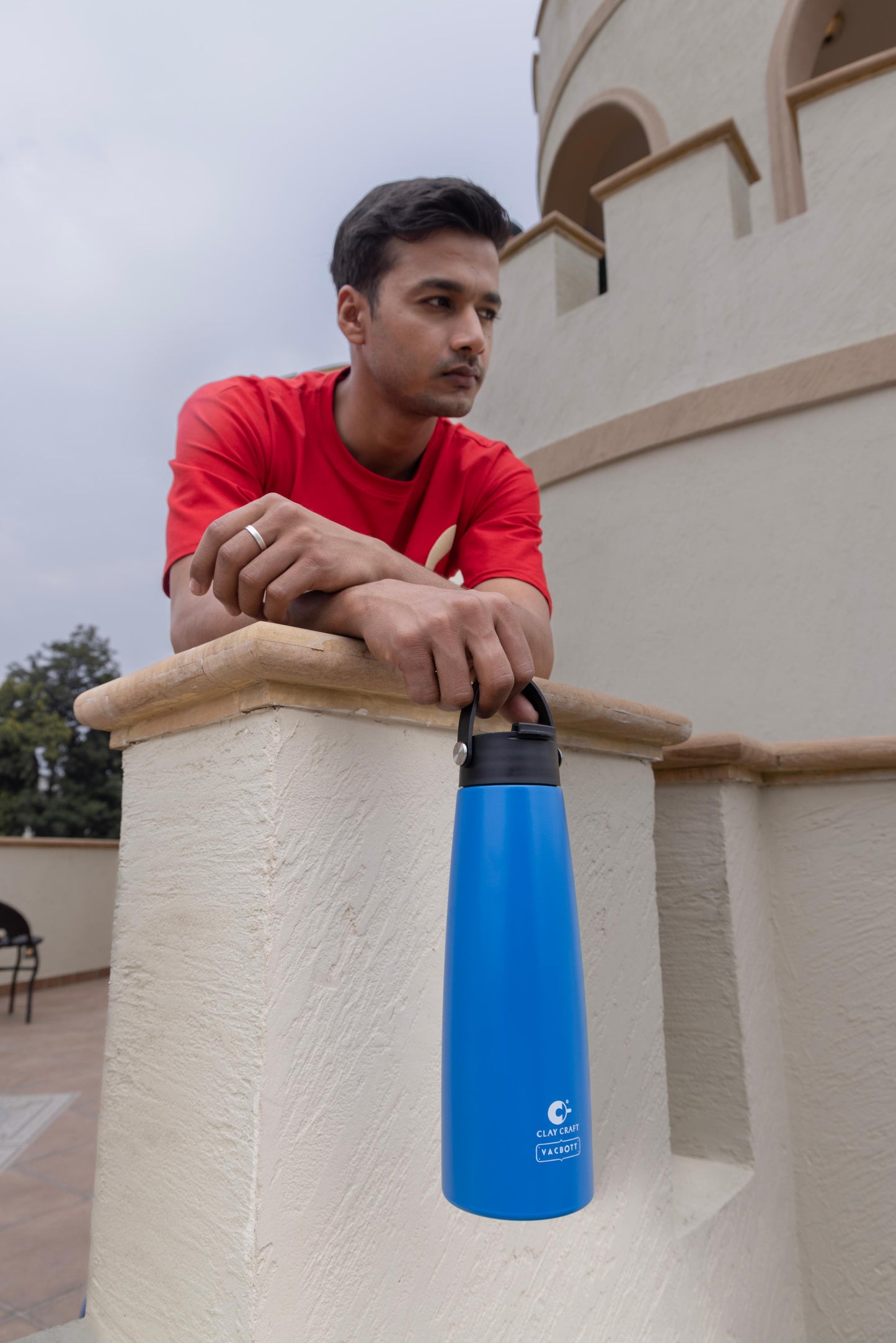 Vacbott Vacuum Bottle, Bolt Double Walled 24 Hours Hot and Cold Water Bottle, 1060ml