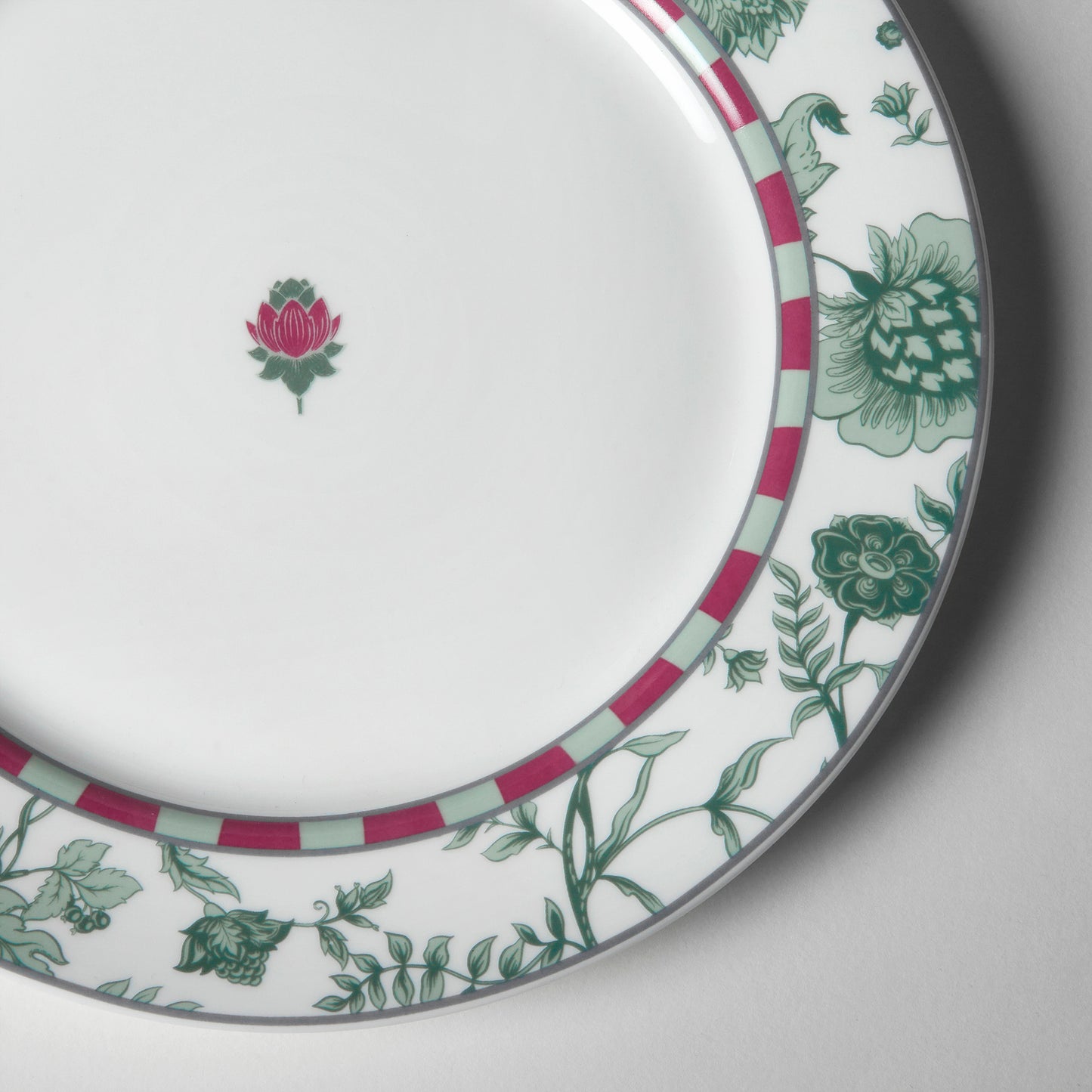 India Circus Sage Luxe Dinner Plate 10.5" 1 Pieces