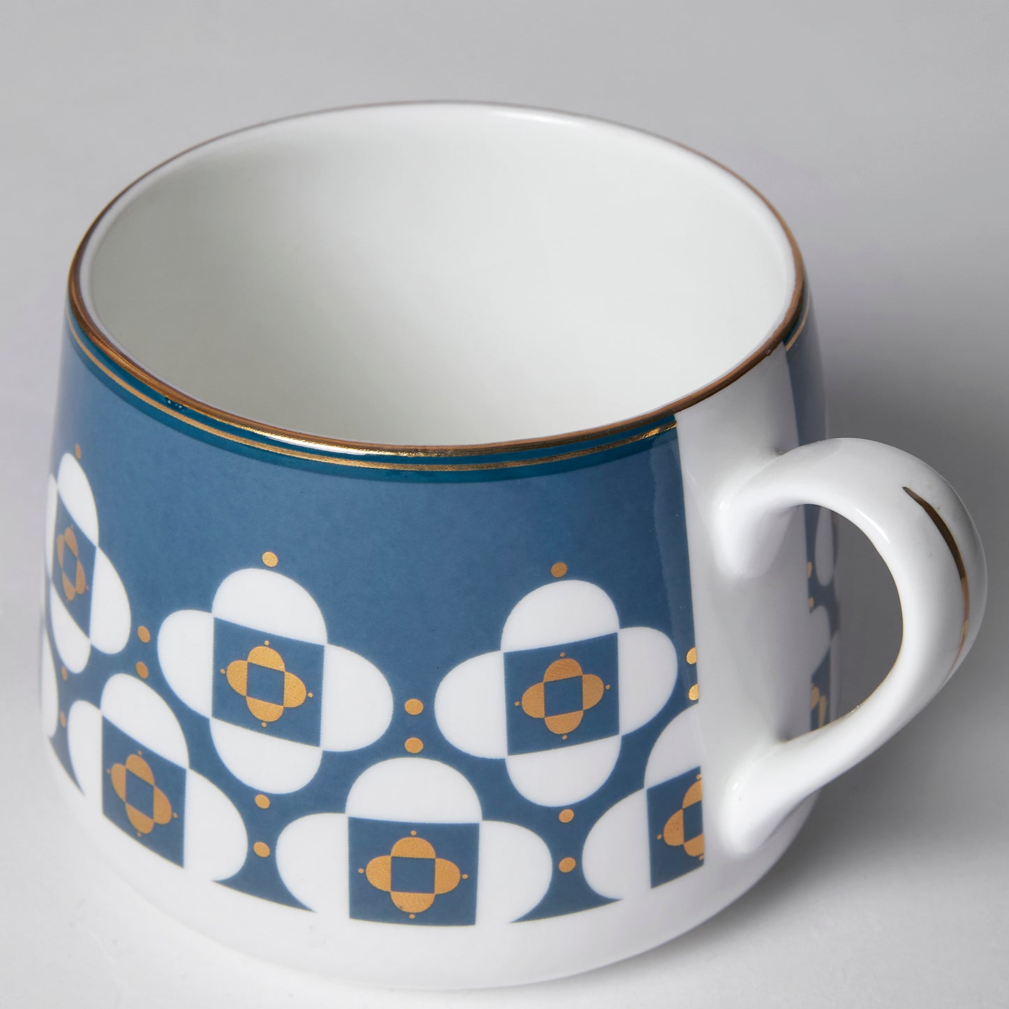 India Circus Oceanic Opulence Cup and Saucer Set of 8