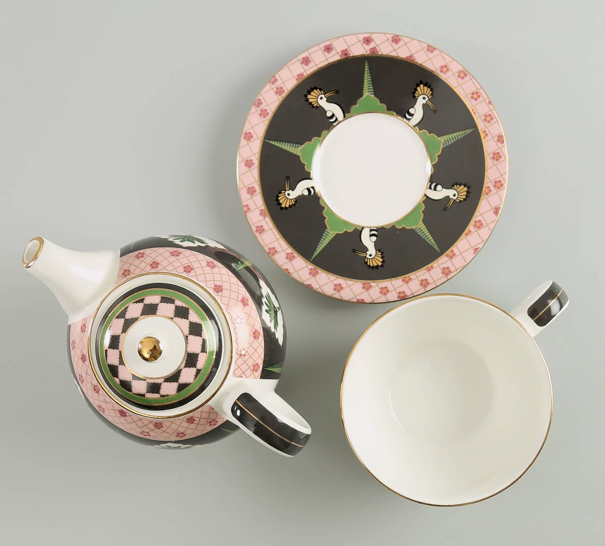 India Circus Cacatua Galerita's Realm Tea for One