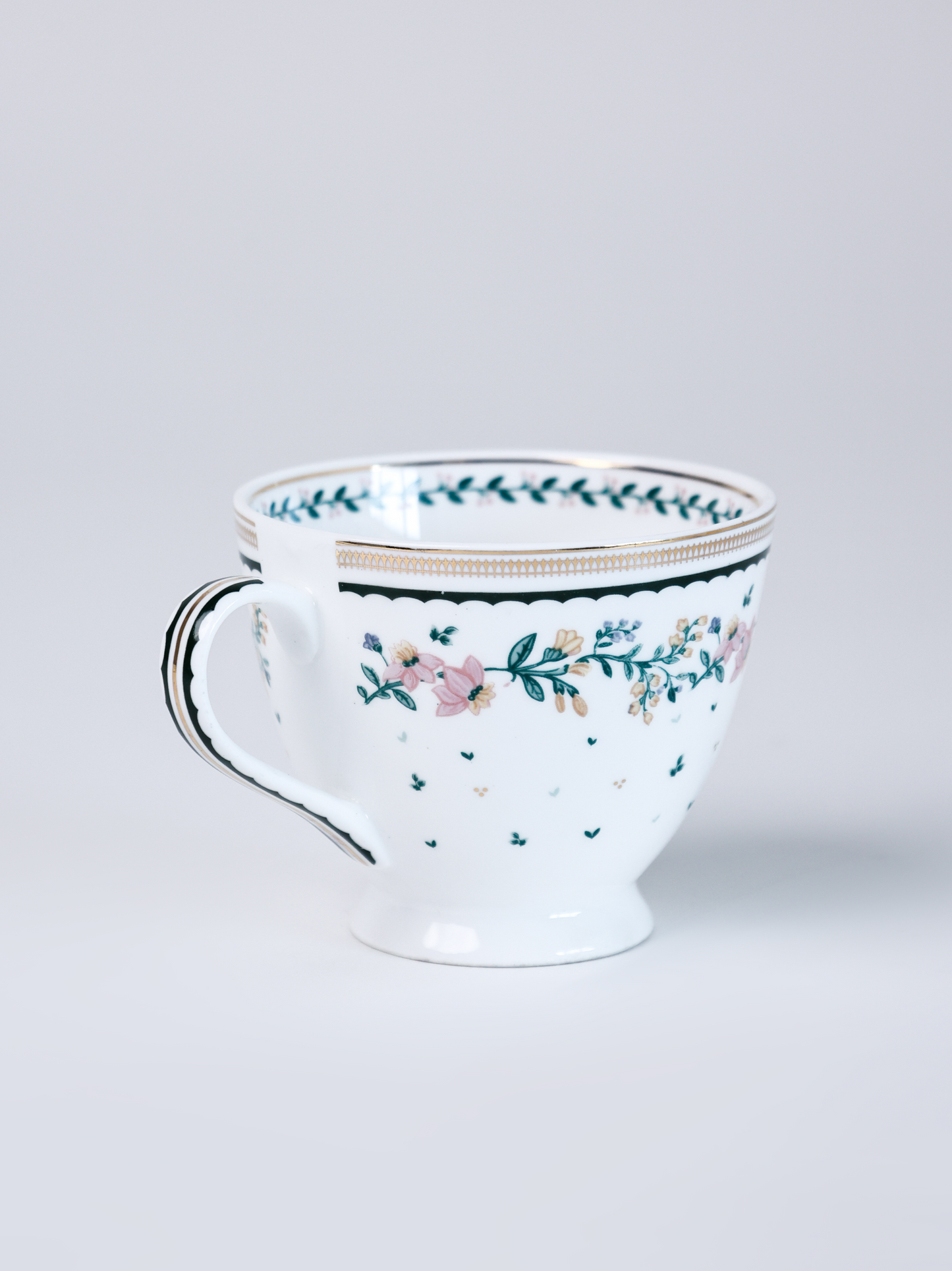 Magique by The Wishing Chair x Clay Craft, Emerald Ribbon King Cup & Saucer, Set of 12, 180ml- 6 Cups + 6 Saucers (T03)