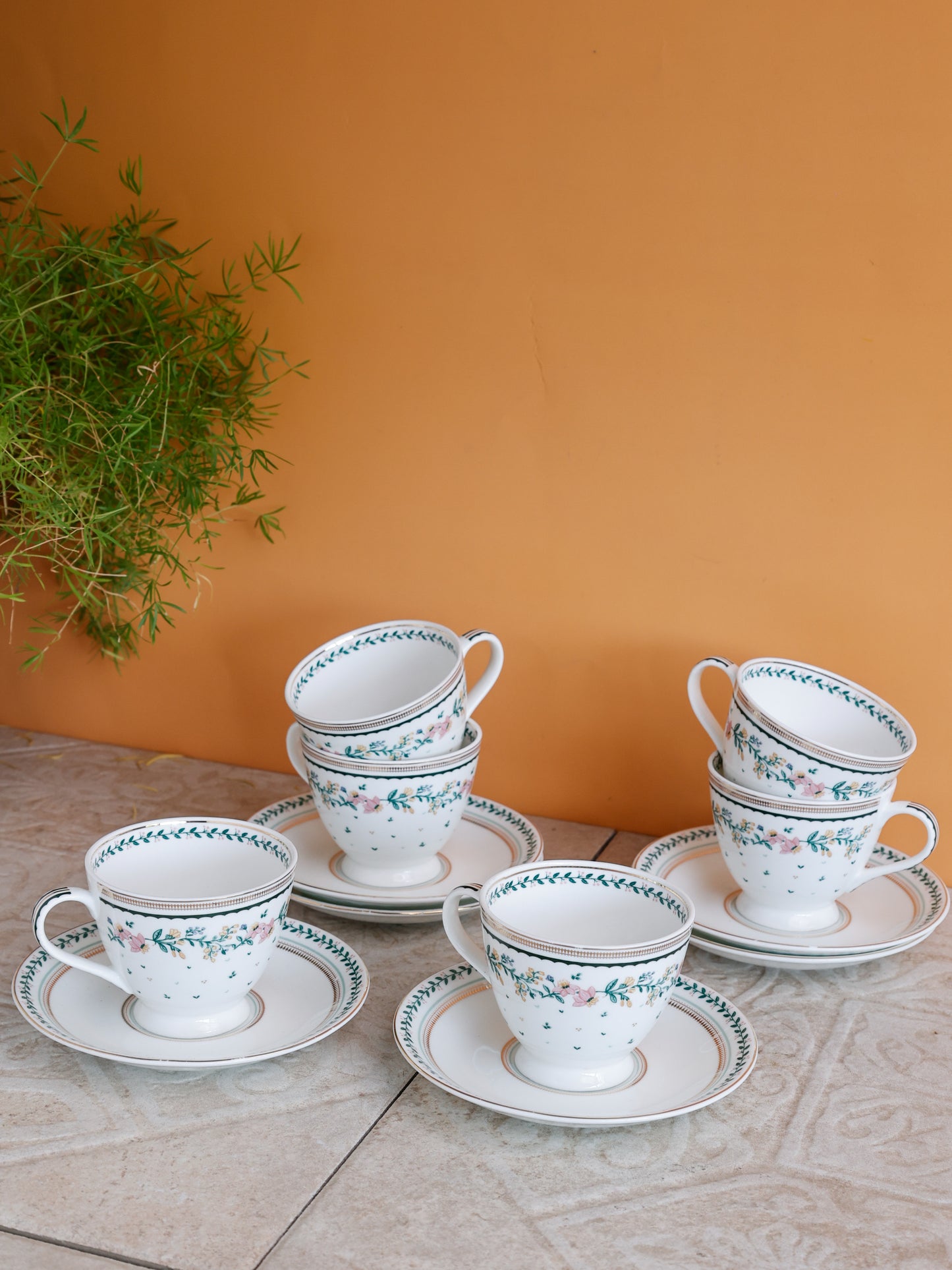 Magique by The Wishing Chair x Clay Craft, Emerald Ribbon King Cup & Saucer, Set of 12, 180ml- 6 Cups + 6 Saucers (T03)