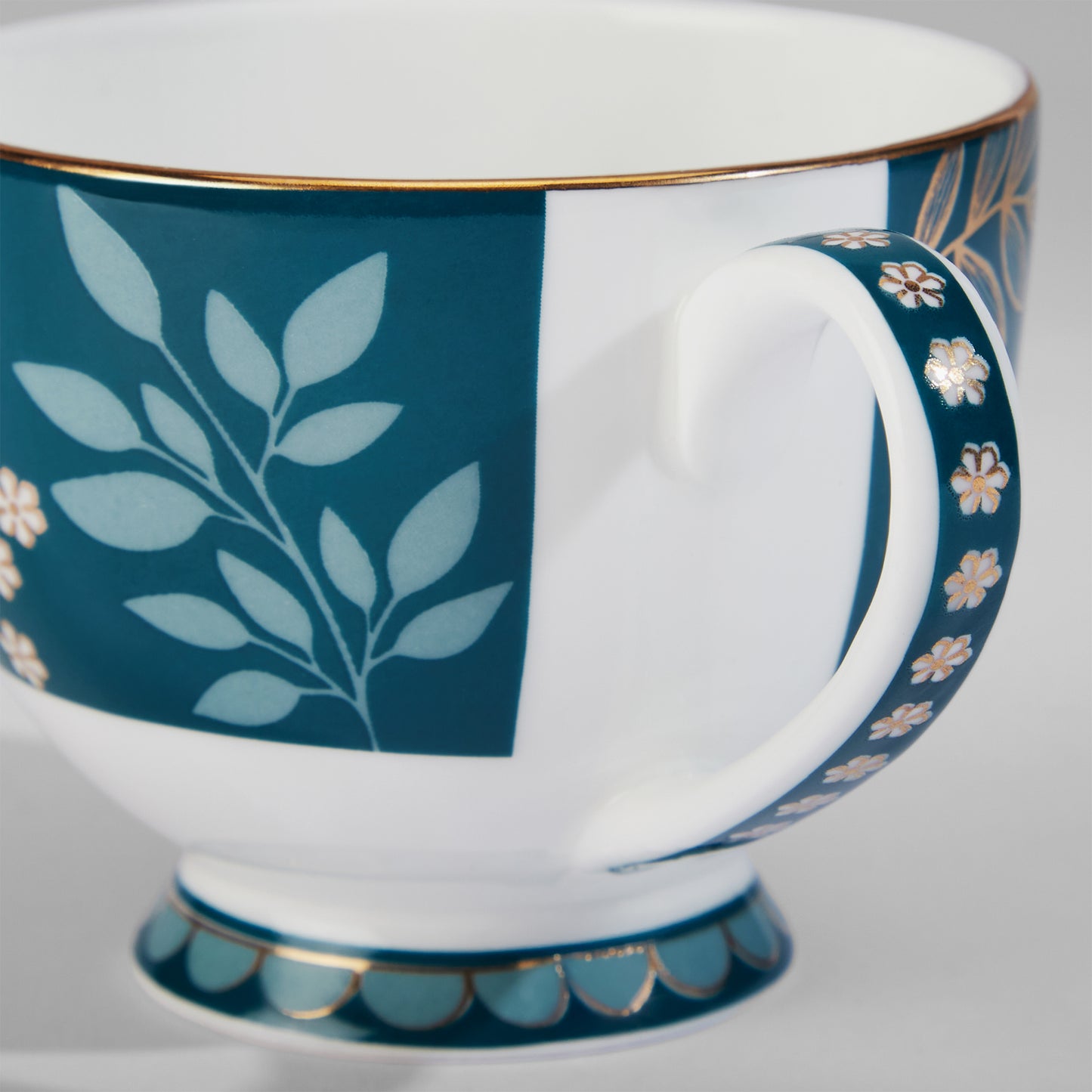 India Circus Oceanic Opulence Olive Cup Saucer Set of 12 Pcs