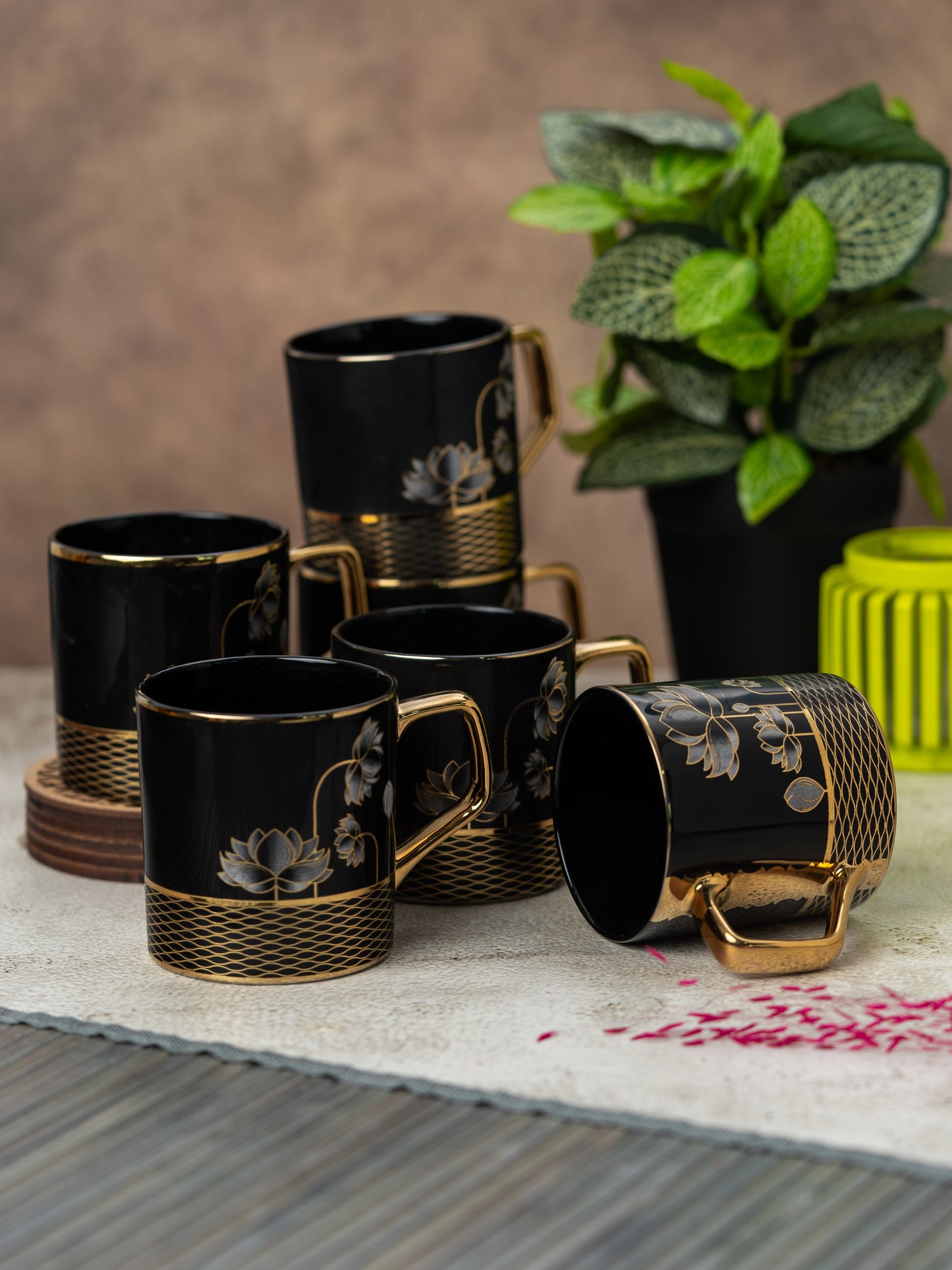 Director Ebony DLX Ceramic Coffee & Tea Mugs, Black & Gold, 200ml, Set of 6 (E618)