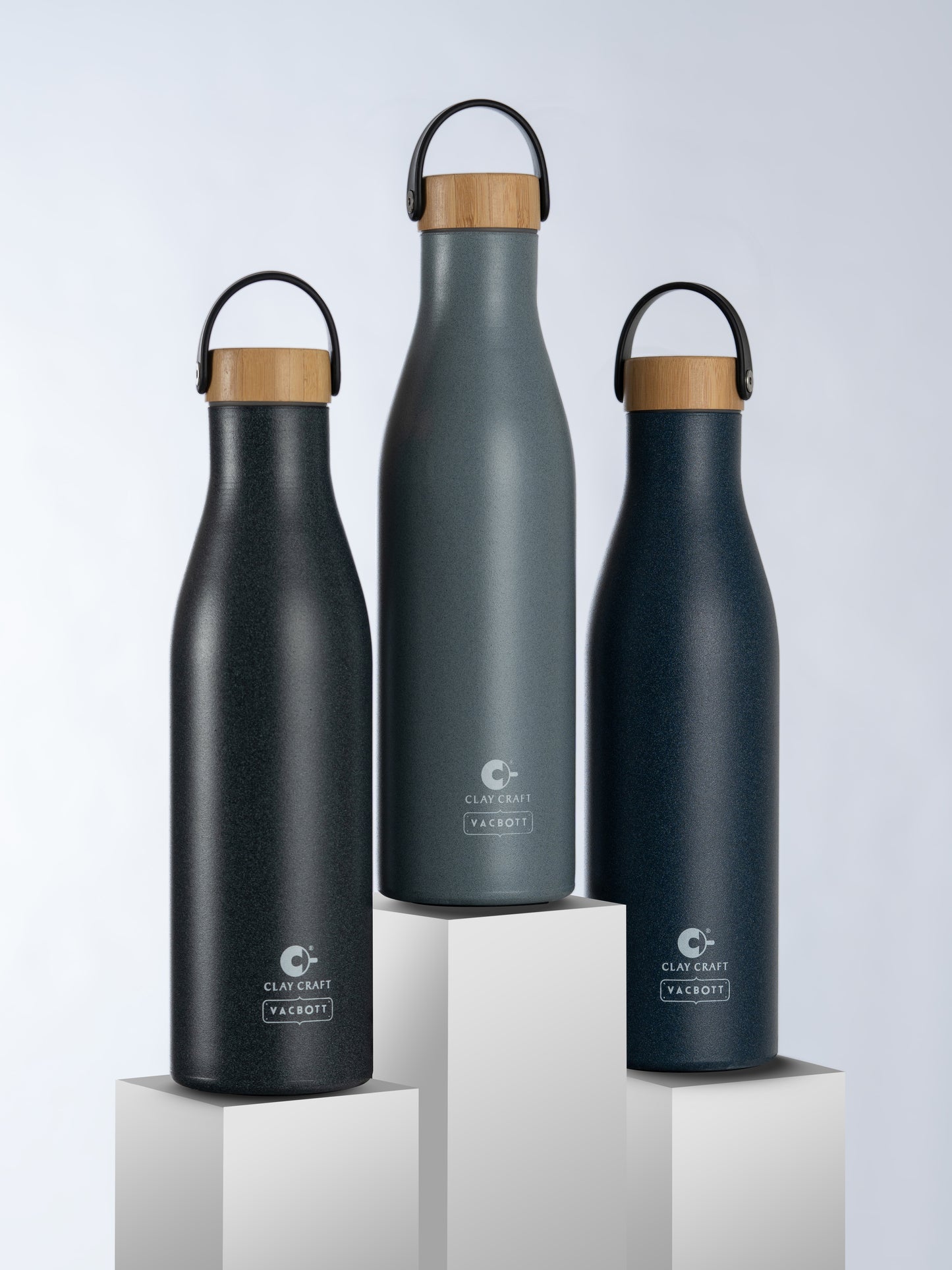 Vacbott Vacuum Bottle, Yeti Monochrome Double Walled 24 Hours Hot and Cold Water Bottle, 850ml