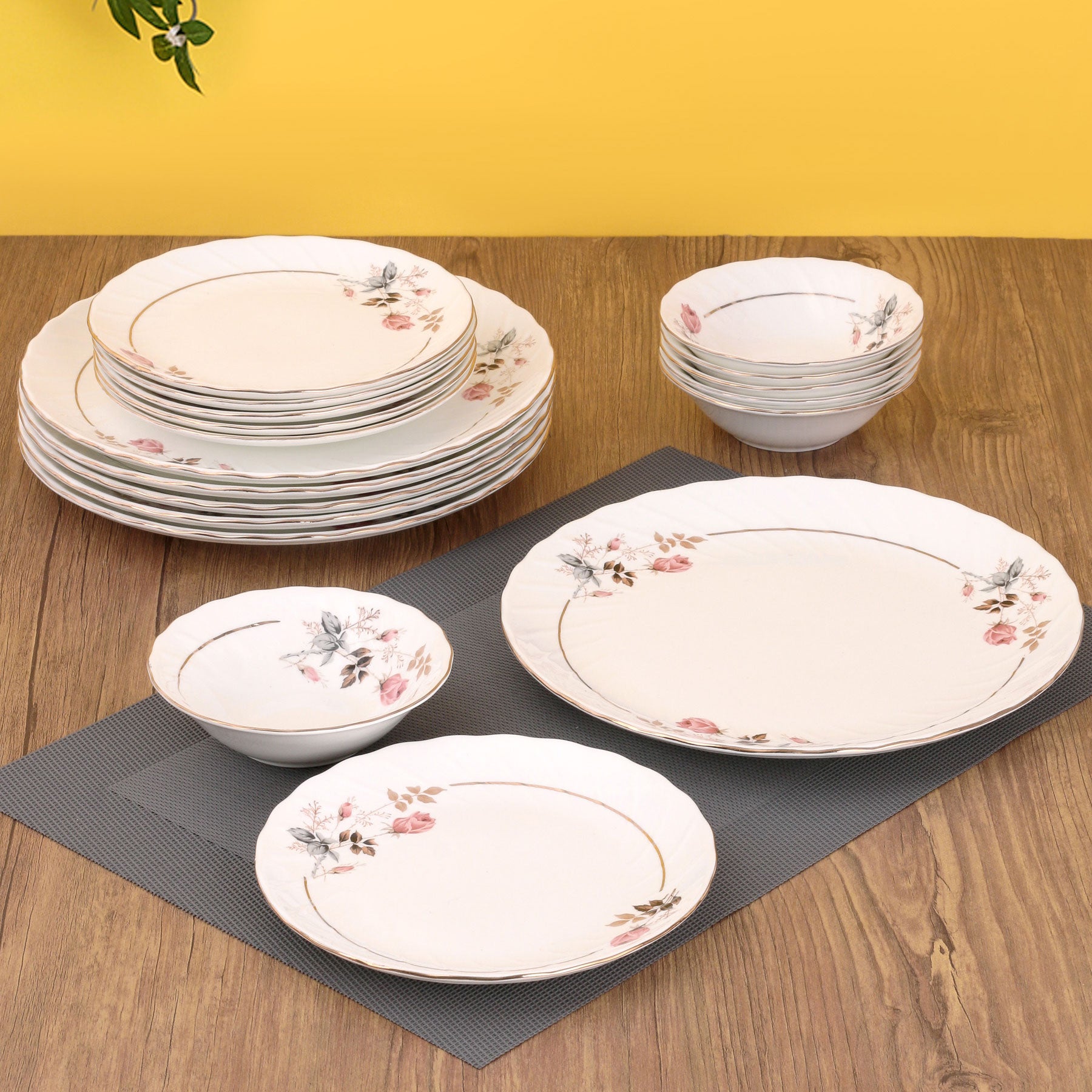Autumn Flower La Opala Dinner Set Price 18pcs Glossy Dinner 18