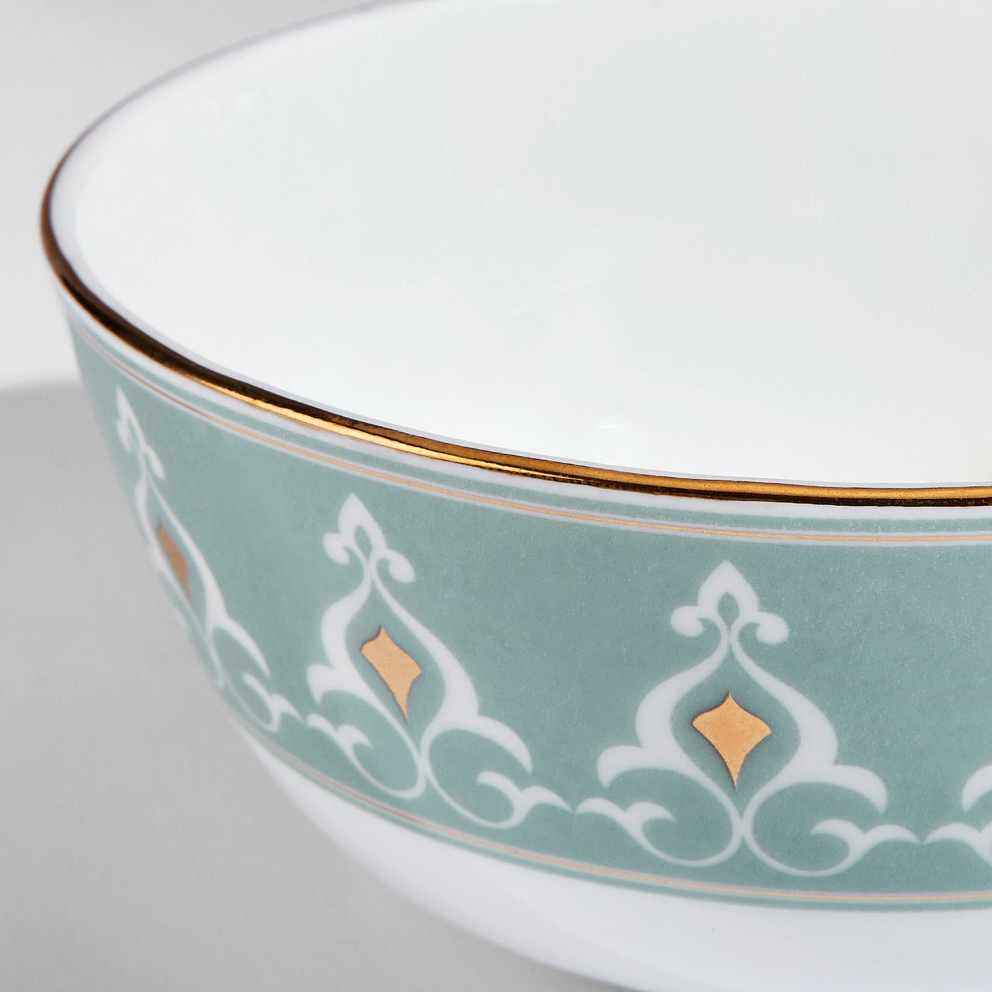 India Circus Regal Romance Georgian Soup Bowl Set of 12 Pcs