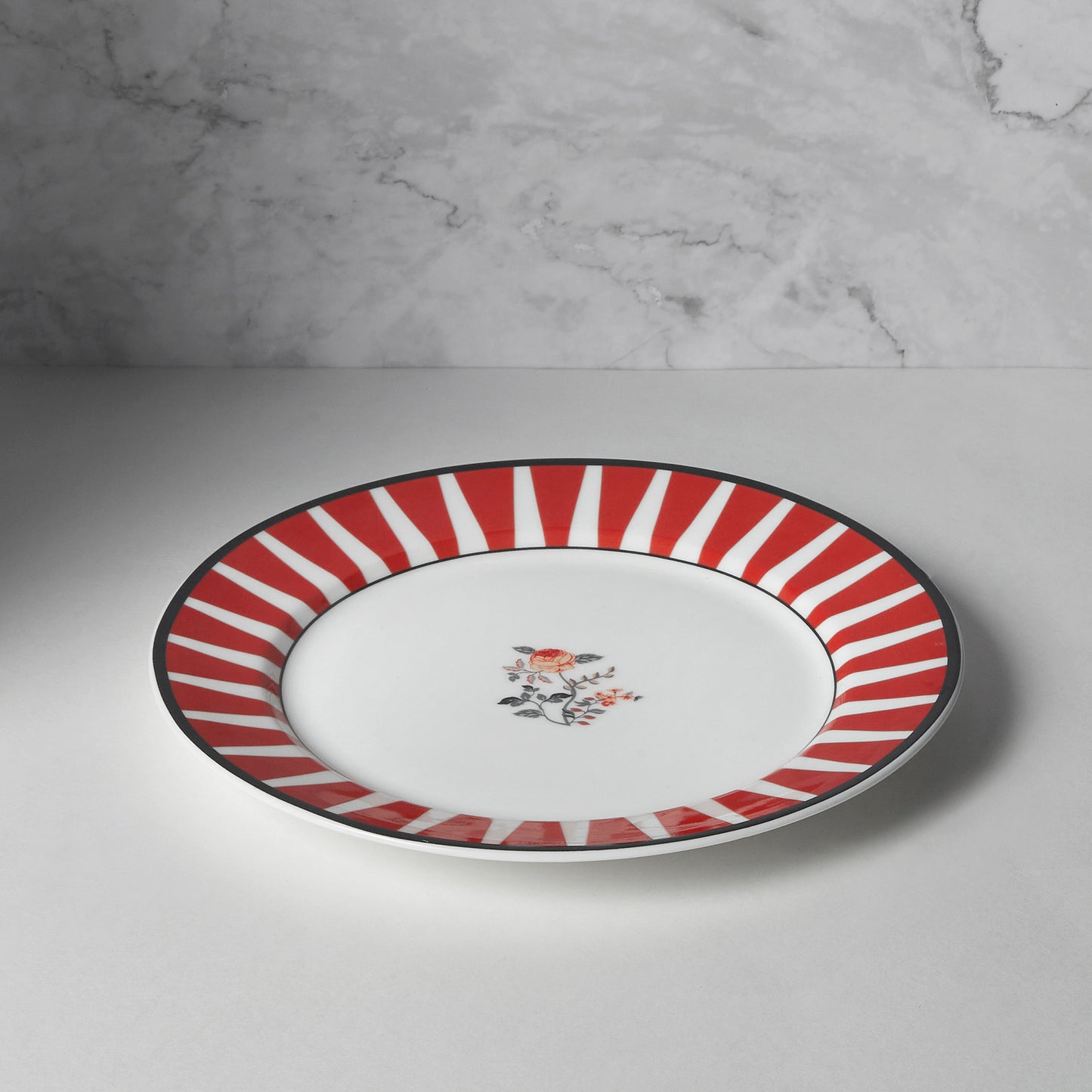India Circus Onyx elegance Dinner Plate 10.5" 1 Pieces