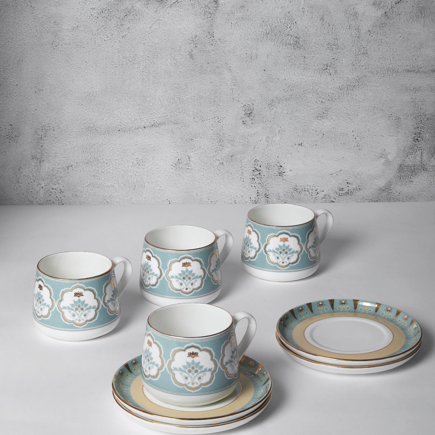 India Circus Regal Romance Cup and Saucer Set of 8