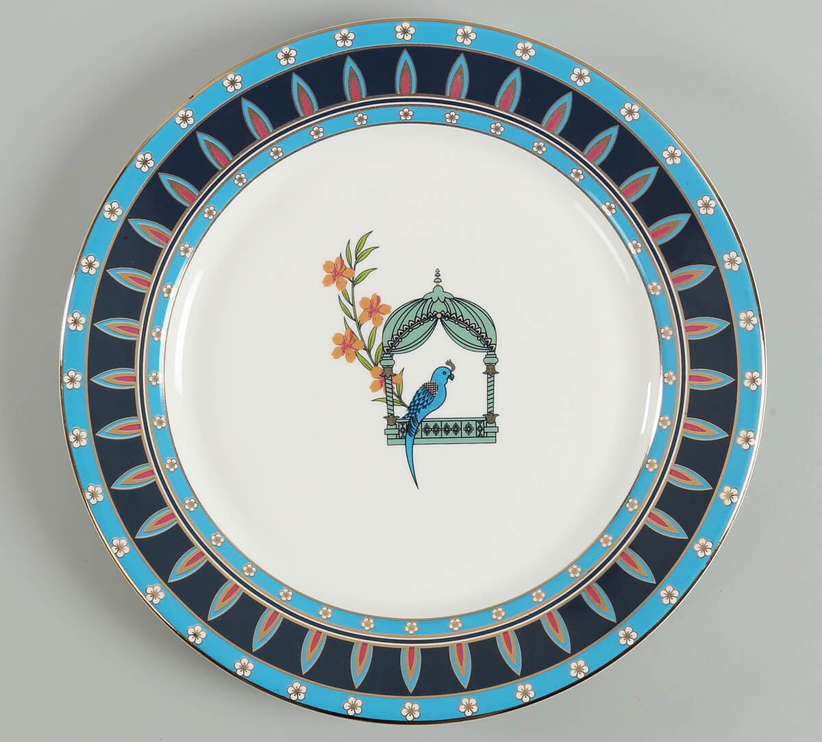 India Circus Verdant Chef d'oeuvre Dinner Set - 20 Pieces, For Family of 6