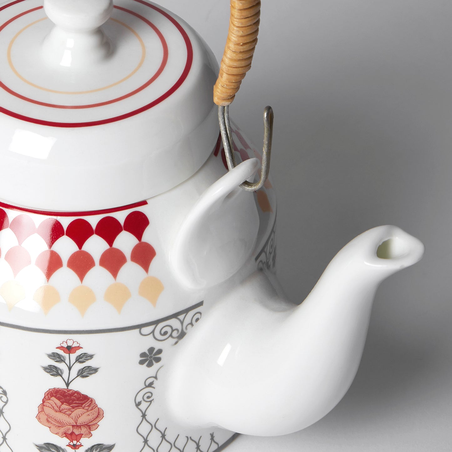 India Circus Onyx elegance Desi Kettle 1Pc