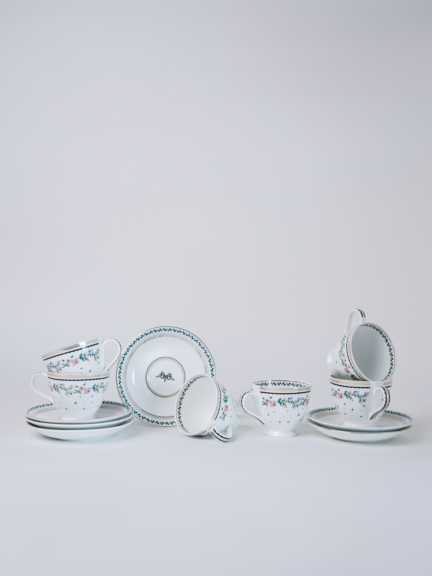 Magique by The Wishing Chair x Clay Craft, Emerald Ribbon King Cup & Saucer, Set of 12, 180ml- 6 Cups + 6 Saucers (T03)