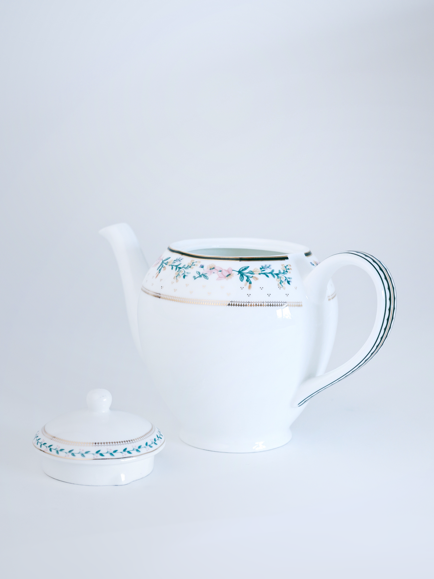 Magique by The Wishing Chair x Clay Craft, Emerald Ribbon King Tea Set of 15 (T03)