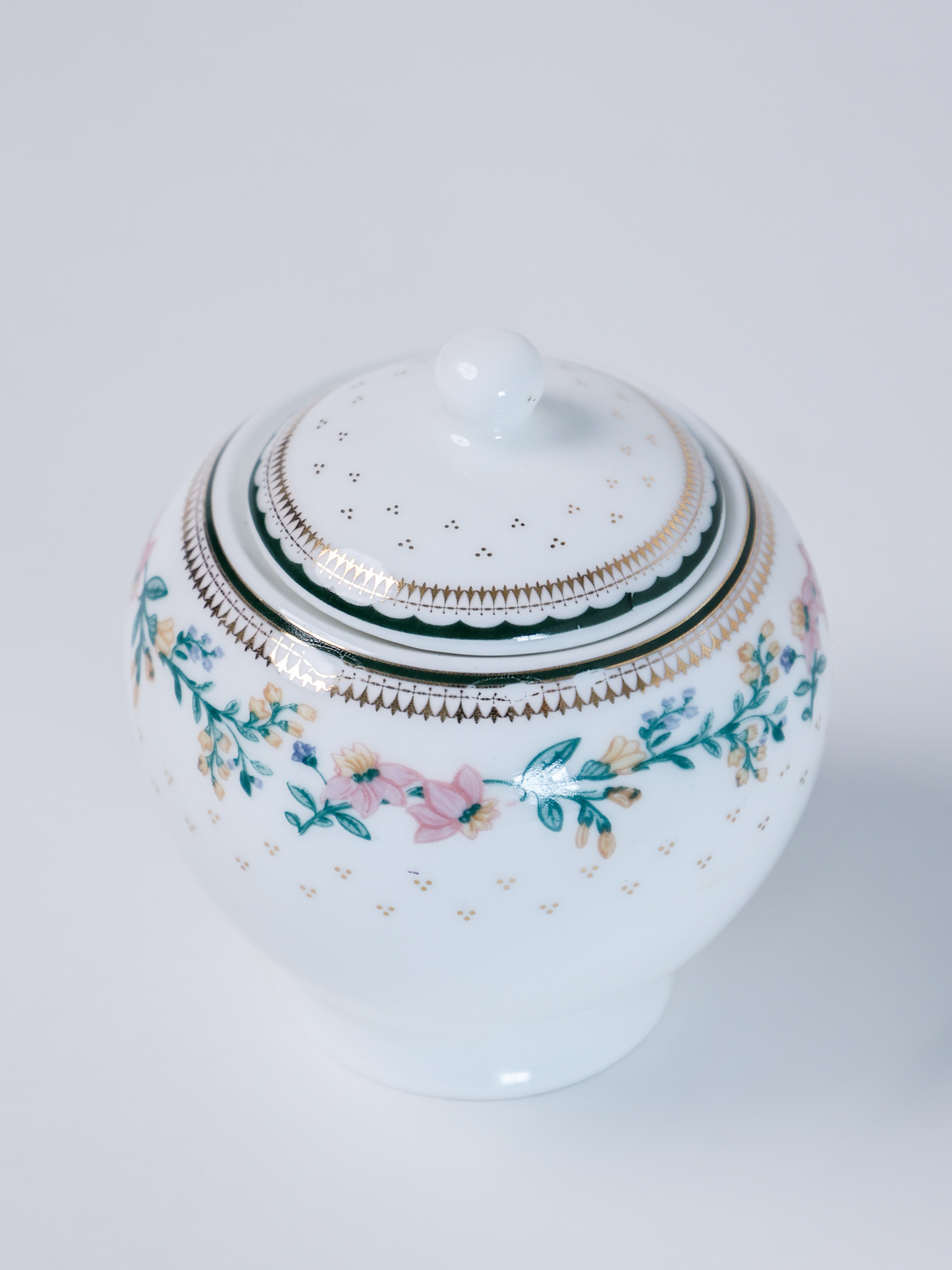 Magique by The Wishing Chair x Clay Craft, Emerald Ribbon King Tea Set of 15 (T03)