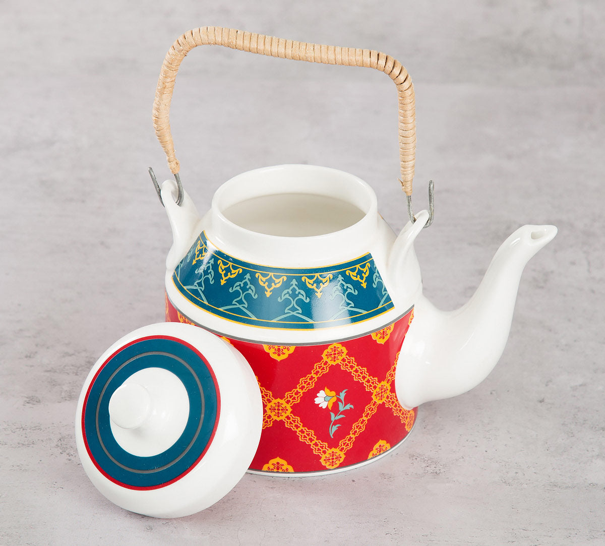 India Circus Swirling Safari Desi Kettle 1Pc