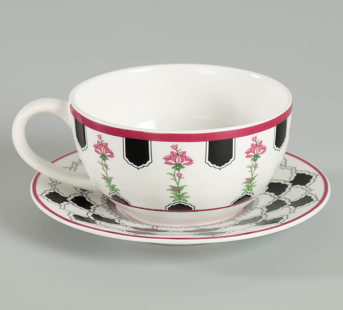 India Circus Black Garden Tea for One Set of 3 (1 Teapot, 1 Cup and 1 Saucer)