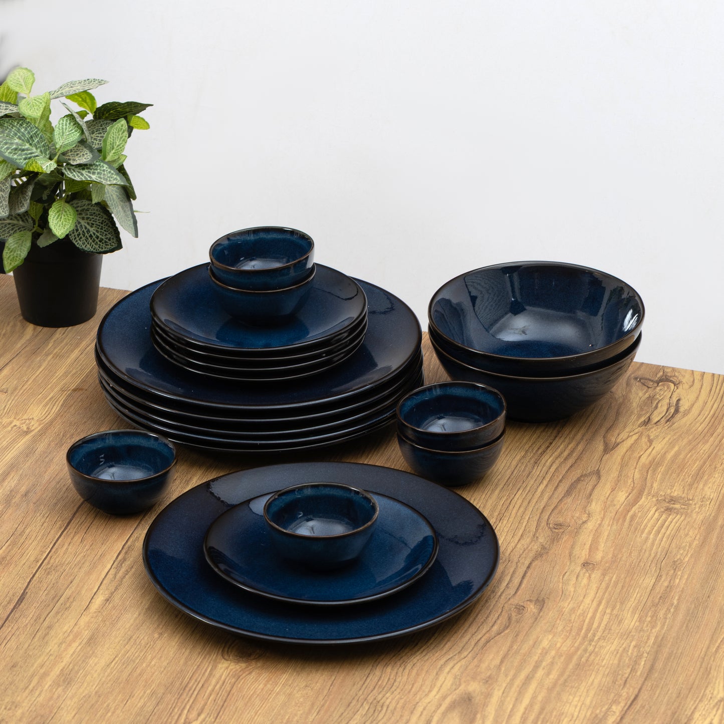 Clay Craft Coupe Pebble Blue Dinner Set of 20 Pcs