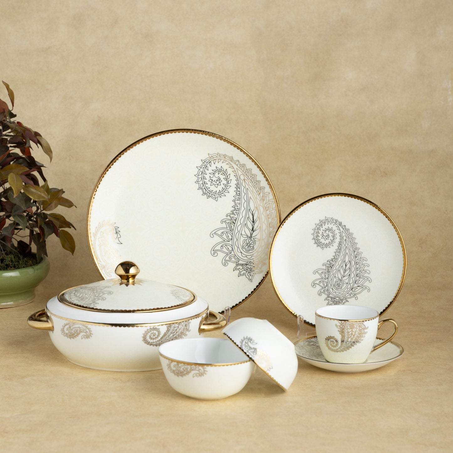 Clay Craft Urmi Ebony Dinner Set of 40 Pcs (DLX-701)