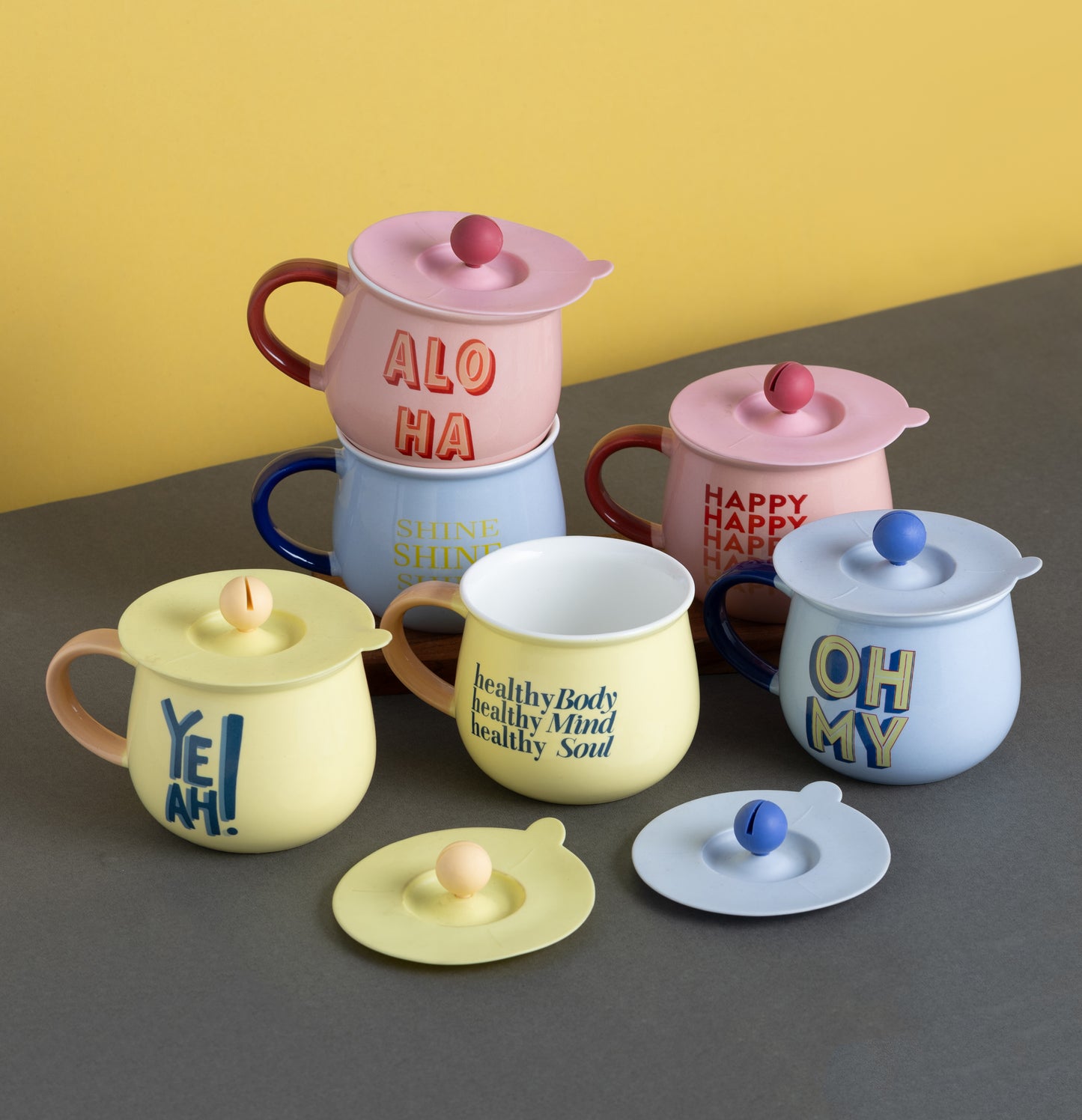 Clay Craft Ceramic Donald Coffee Mug with Airtight Silicone Suction Lid