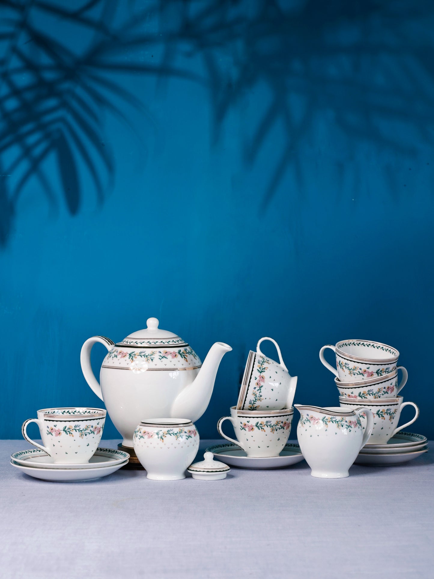 Magique by The Wishing Chair x Clay Craft, Emerald Ribbon King Tea Set of 15 (T03)