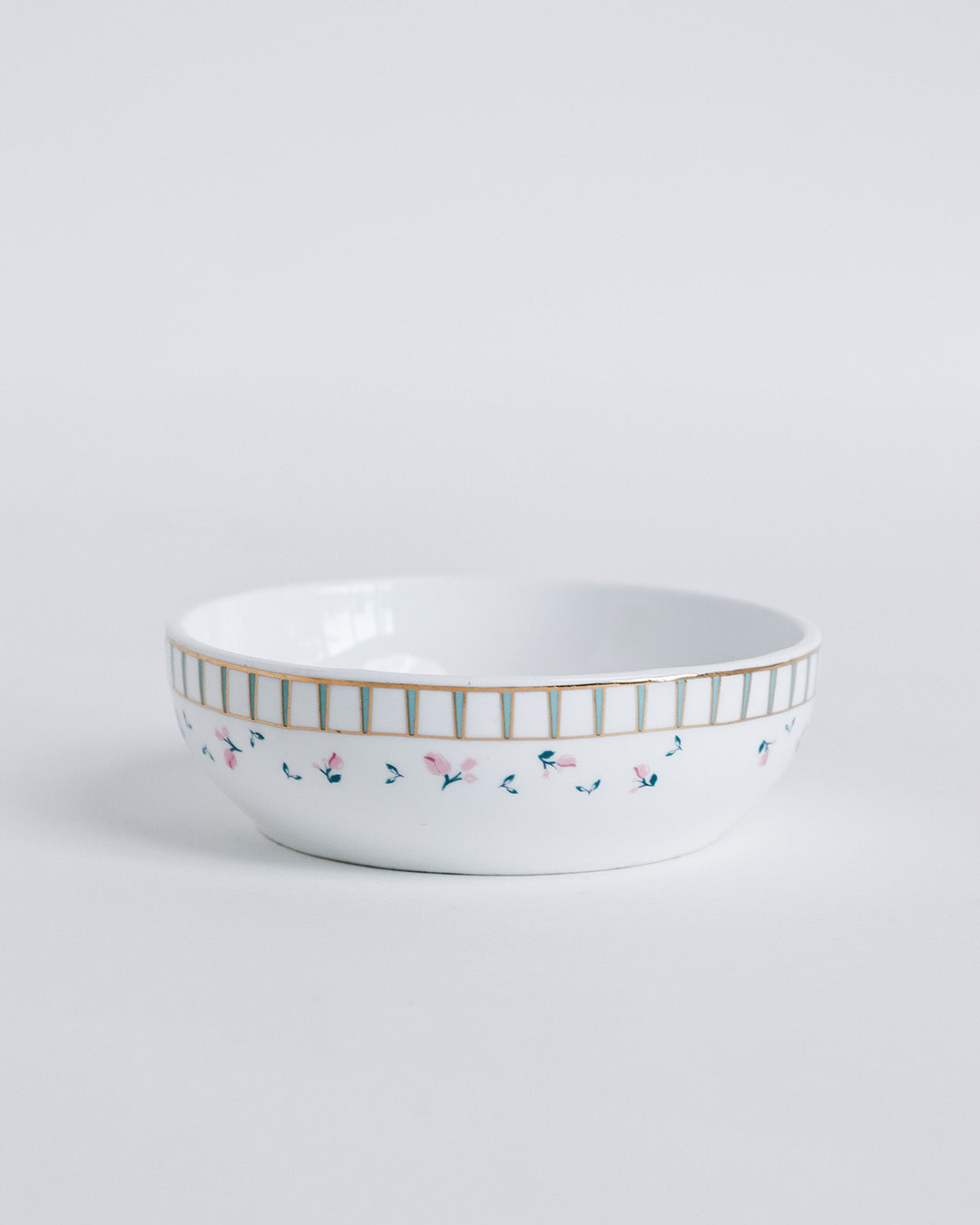 Magique by The Wishing Chair x Clay Craft, Portrait of a Rose Charlie Platter Medium with Munch Bowl Set of 3