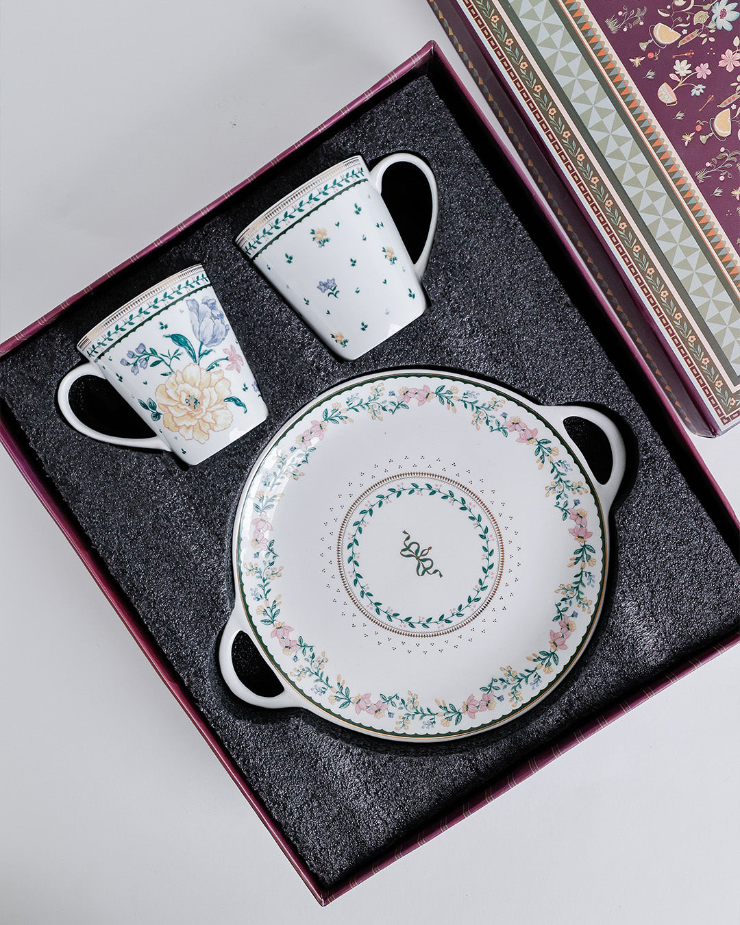 Magique by The Wishing Chair x Clay Craft, Emerald Ribbon Tawa Platter with Zing Medium mug Set