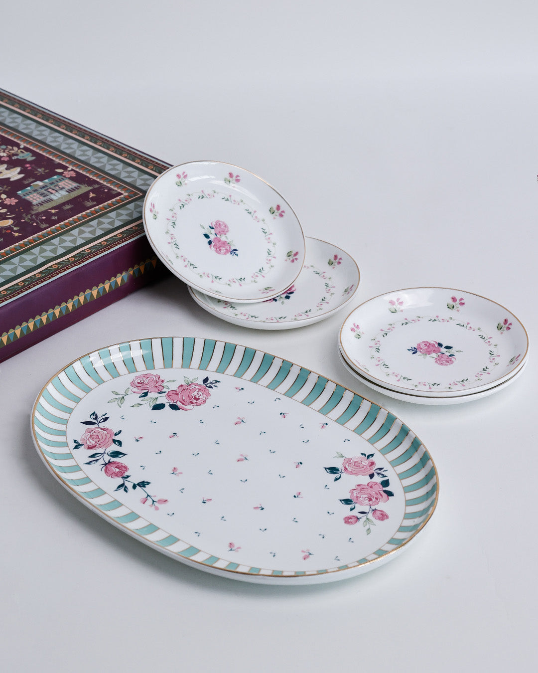 Magique by The Wishing Chair x Clay Craft, Portrait of a Rose 1 Big Charlie Platter with 4 Dessert  Mini Plates