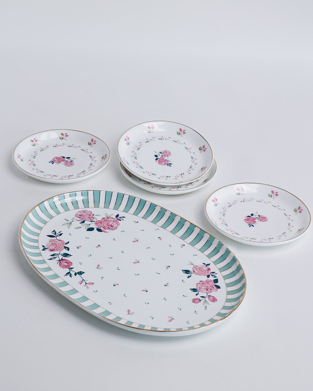 Magique by The Wishing Chair x Clay Craft, Portrait of a Rose 1 Big Charlie Platter with 4 Dessert  Mini Plates