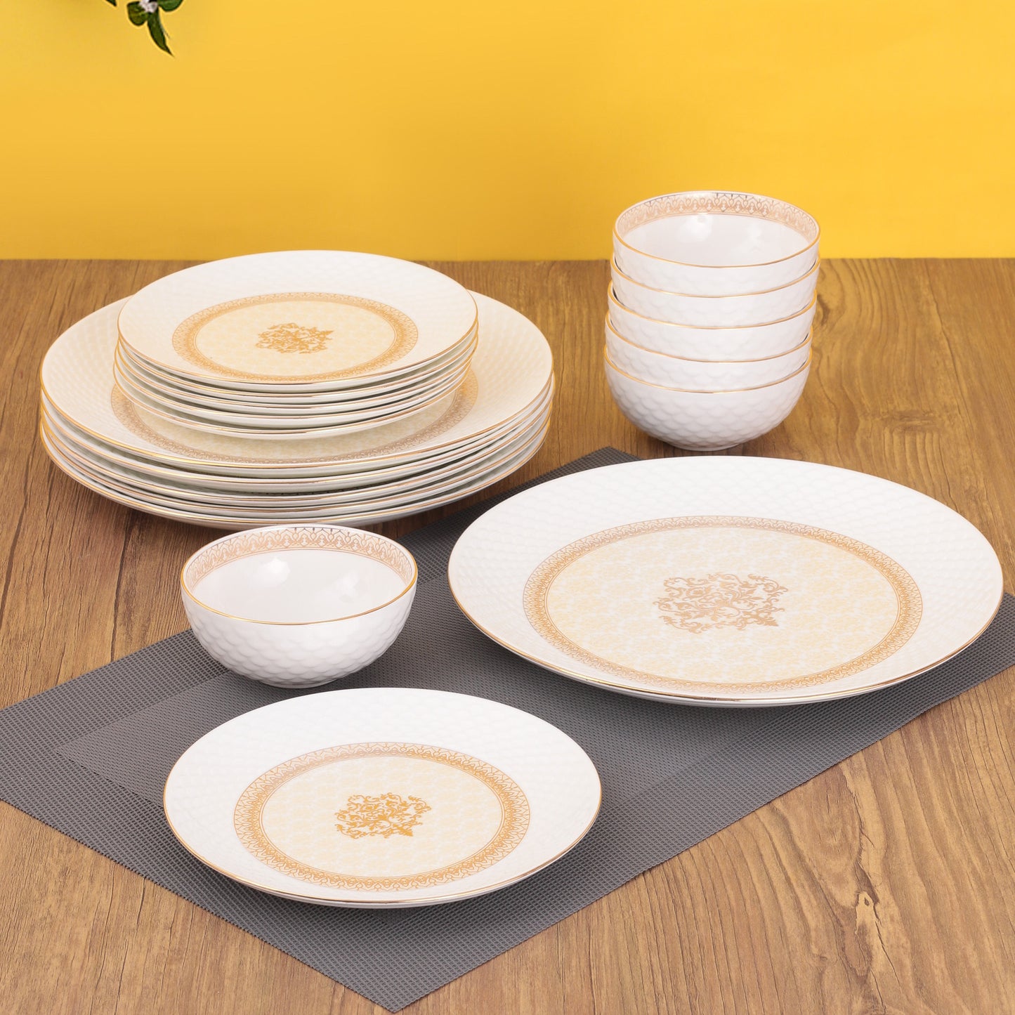 Ripple Impression Ebony Dinnerware Set of 18 (1404) - Clay Craft India