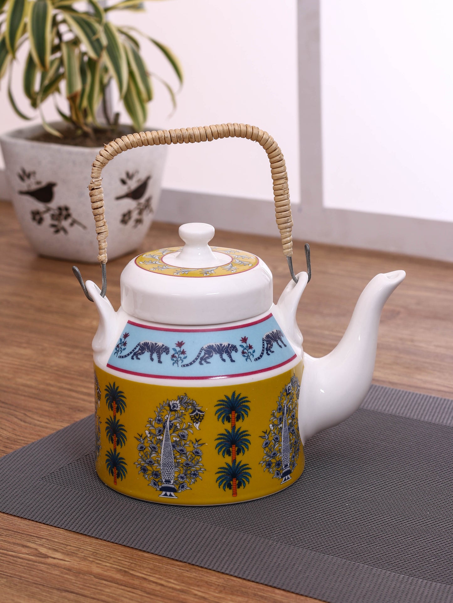 India Circus Mystical Gardens Desi Kettle 1Pc