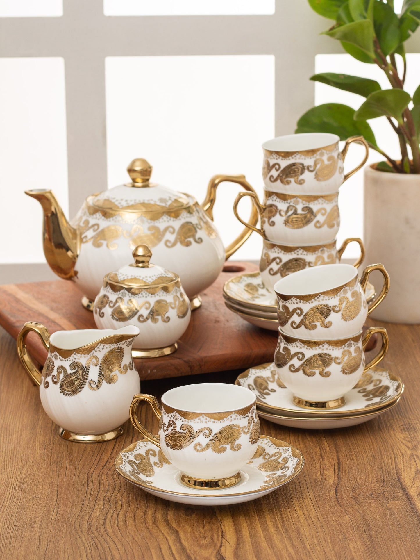 Karina Majestic Ebony Tea Set of 15 (E620)
